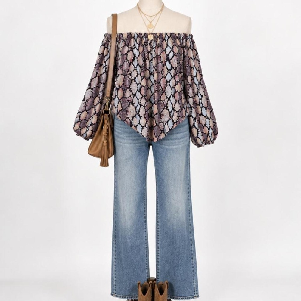 Willow + Root Off-the-Shoulder Snakeskin Print Top – Women's Small